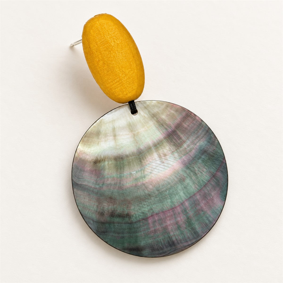 Noir Shell Drop Earrings